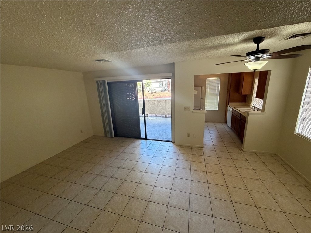 4736 Nara Vista Way - Photo 14
