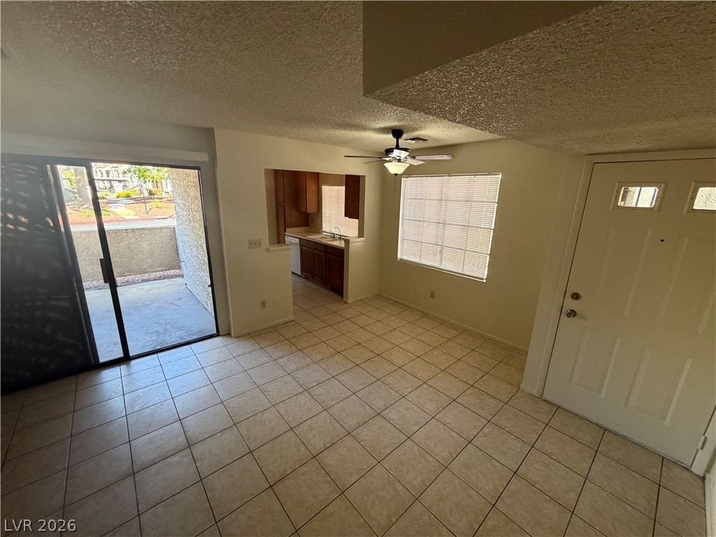 4736 Nara Vista Way - Photo 15