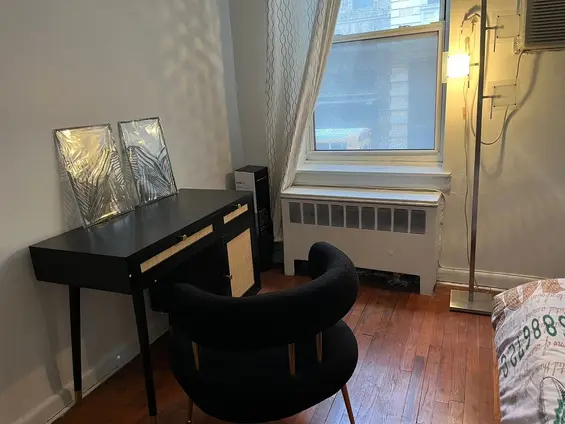 31 East 30th Street - Photo 1