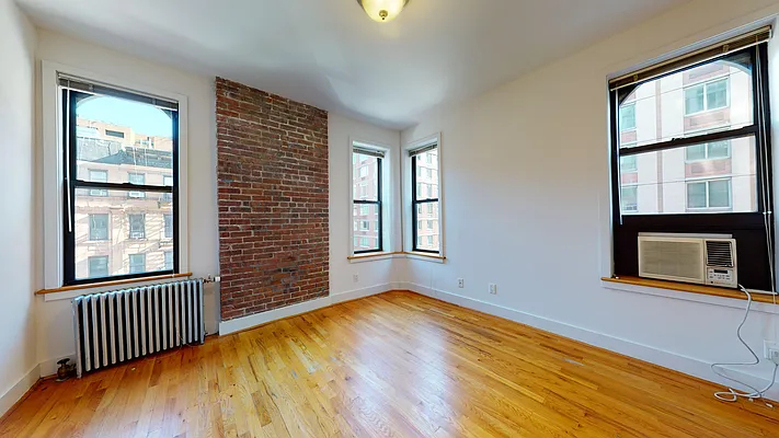 129 East 97th Street - Photo 4