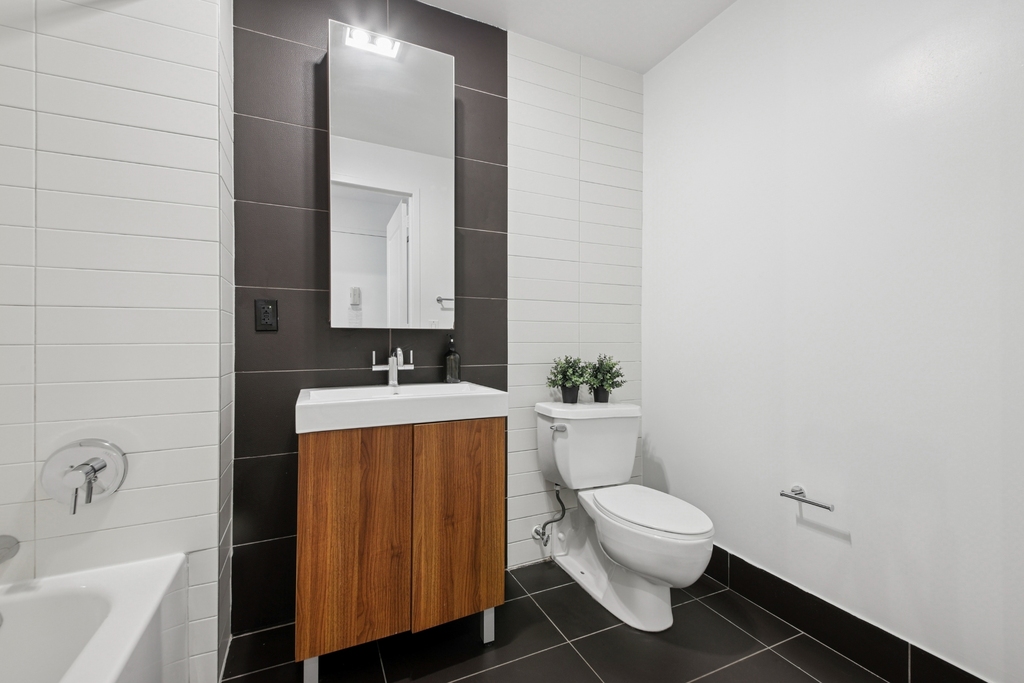 116 John Street - Photo 4