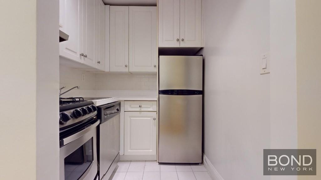 229 East 80th Street #2B - Photo 2