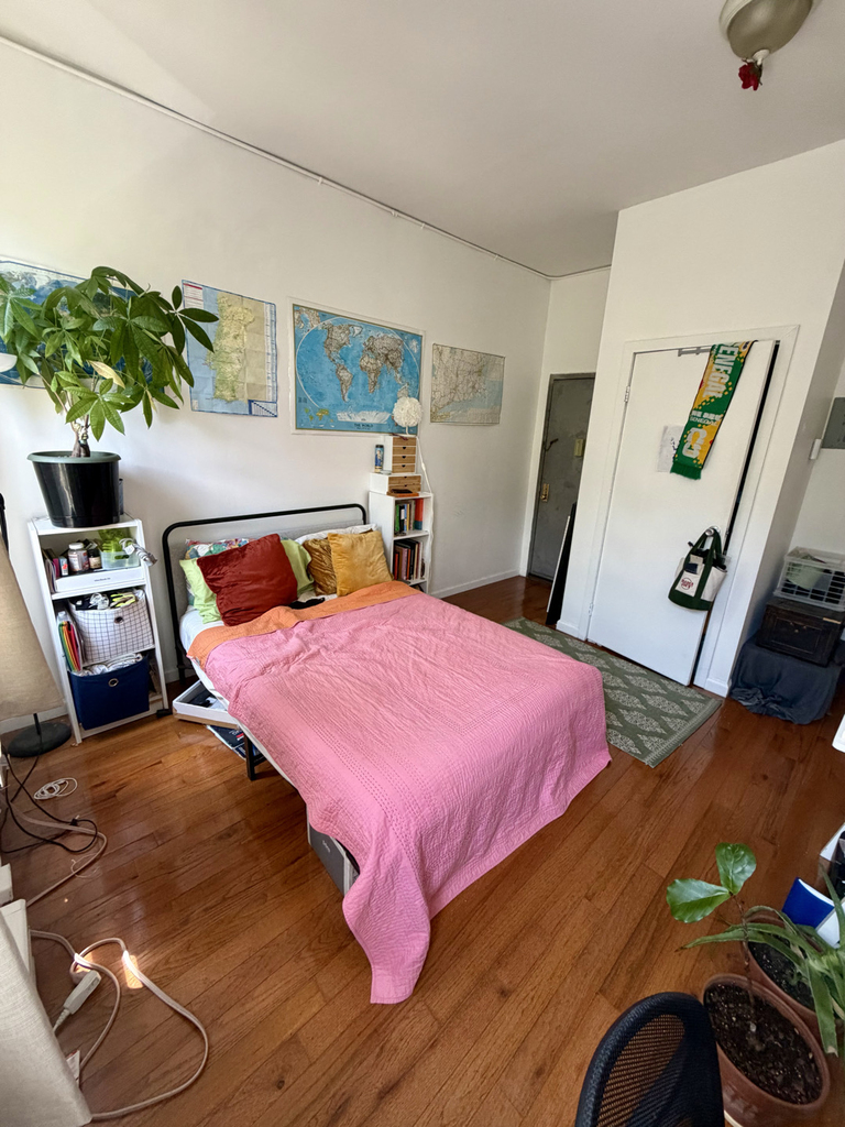 311 Troutman Street - Photo 2