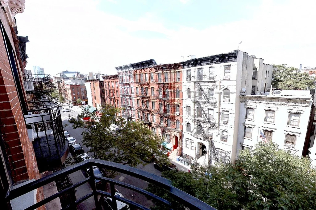 East 7th Street between 1st Avenue and Avenue A - Photo 6