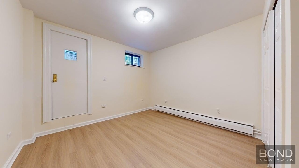 150 East 84th Street - Photo 3