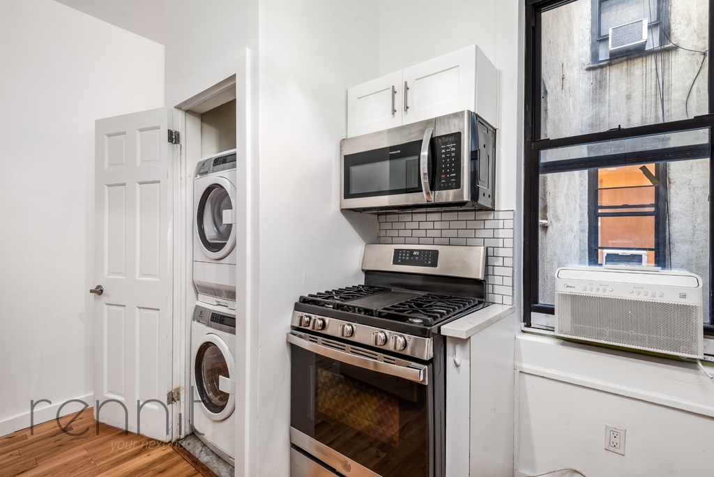 1721 Himrod Street - Photo 3