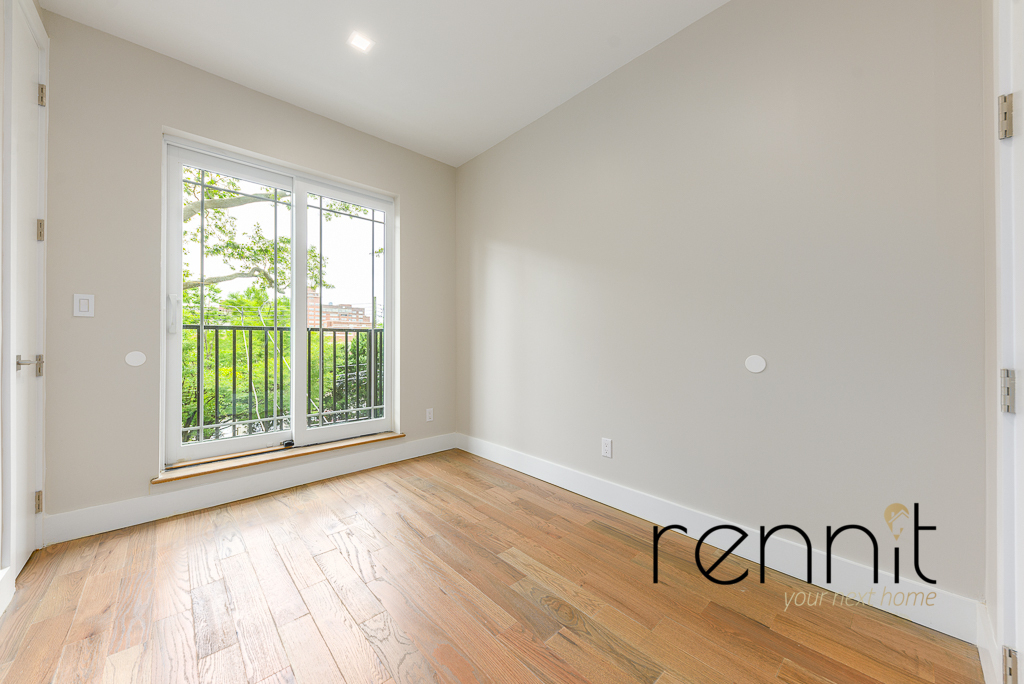 593 Rutland Road - Photo 3