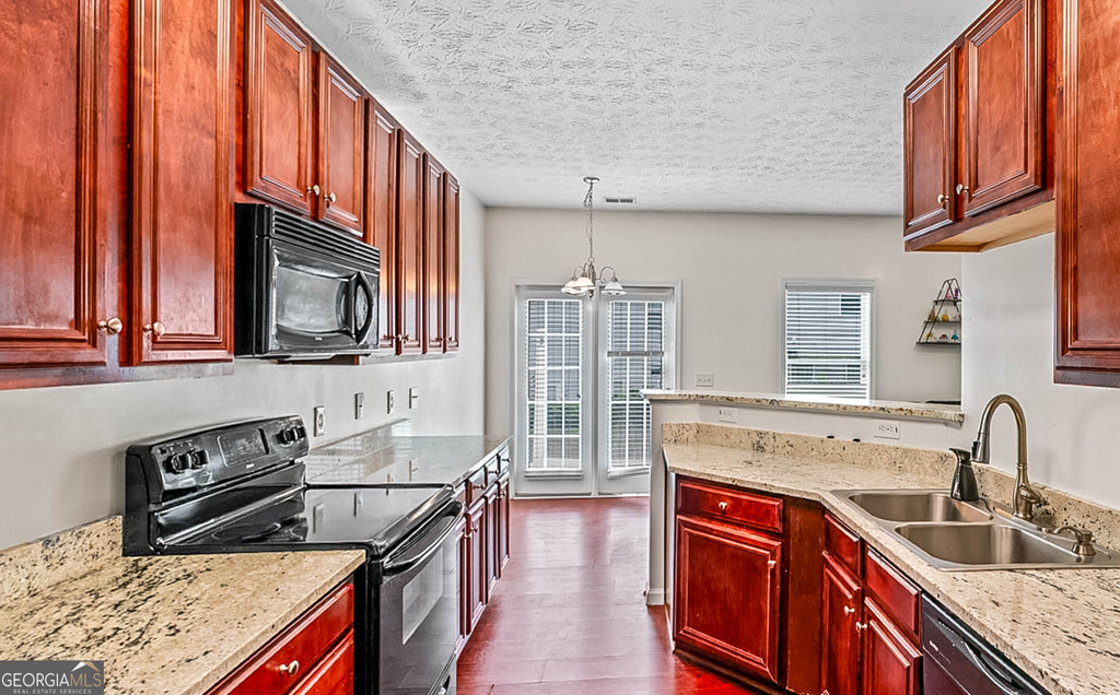 2555 Flat Shoals Road - Photo 5