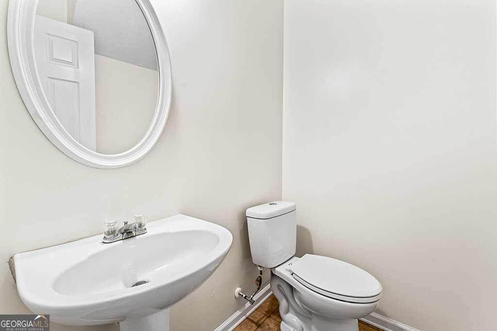 2555 Flat Shoals Road - Photo 3