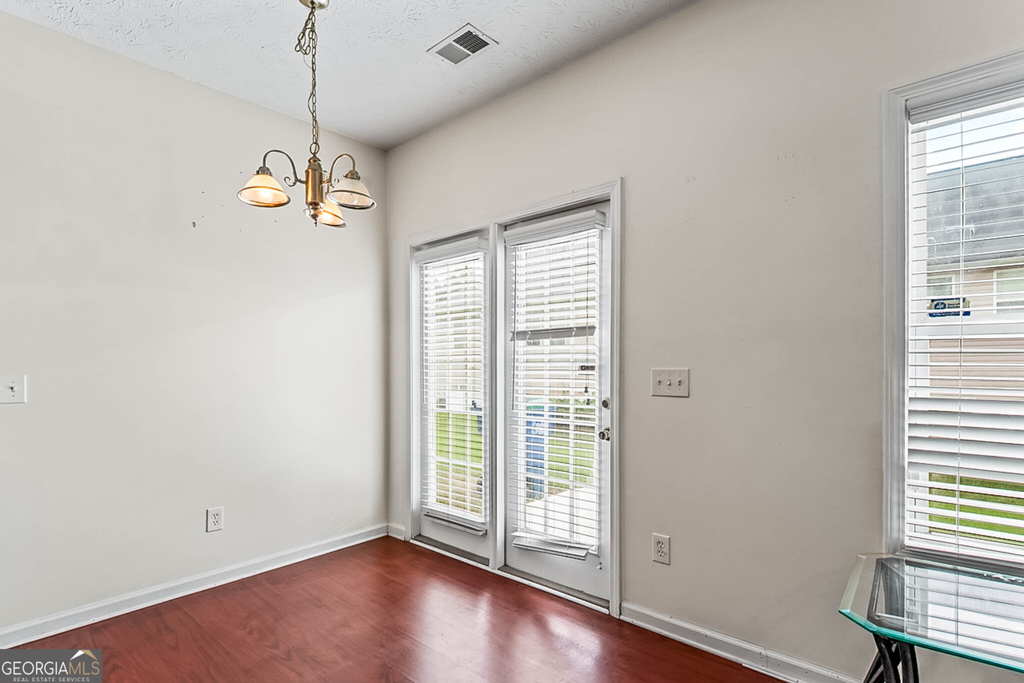 2555 Flat Shoals Road - Photo 4
