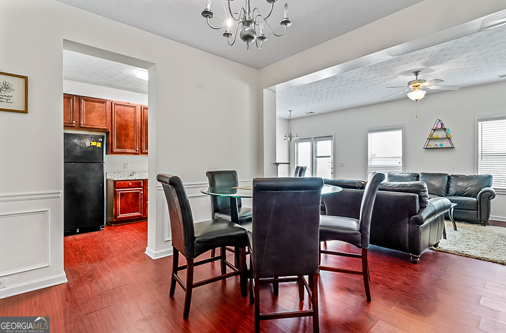 2555 Flat Shoals Road - Photo 2