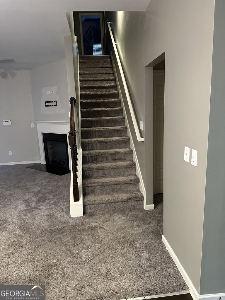 1565 Potomac Court - Photo 4