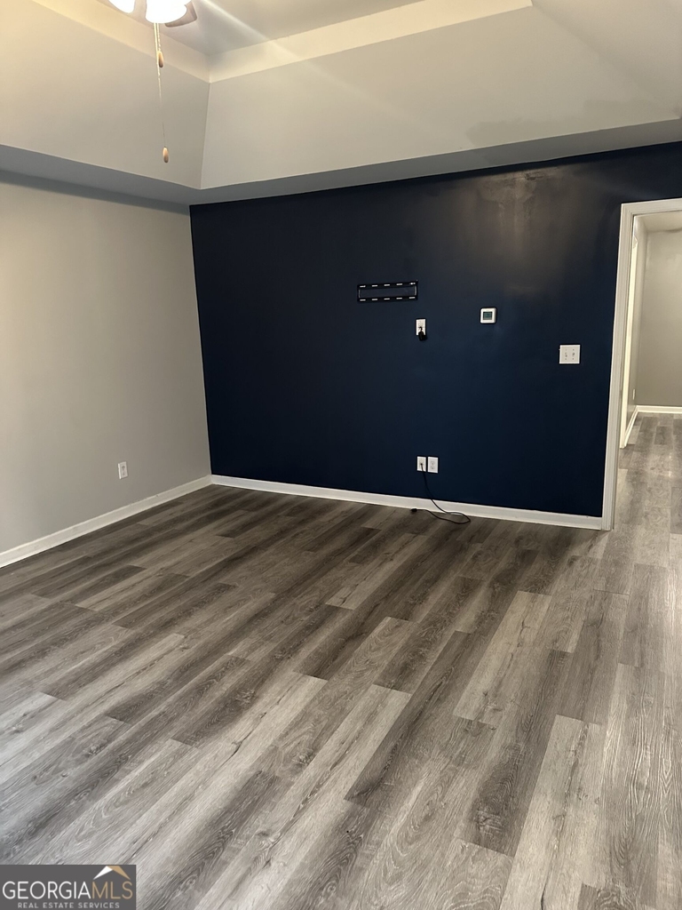 1565 Potomac Court - Photo 8