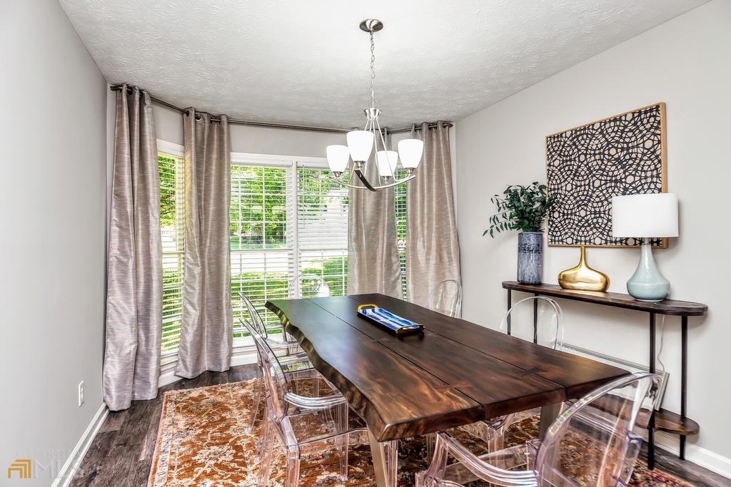 285 Arbor Way - Photo 2