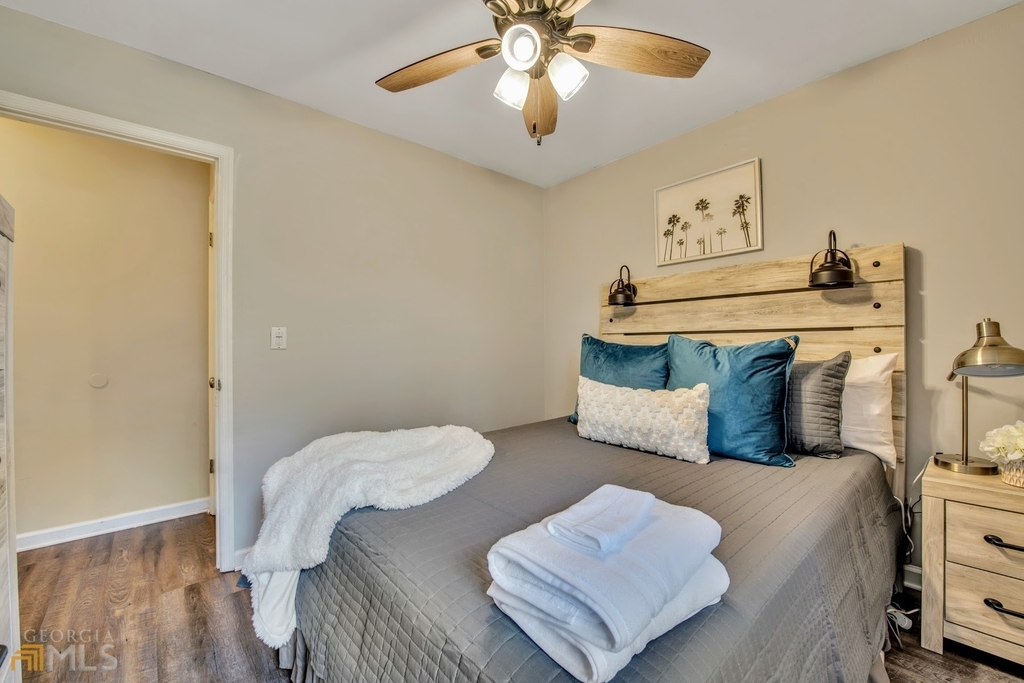 997 Brandon Hill Way - Photo 23
