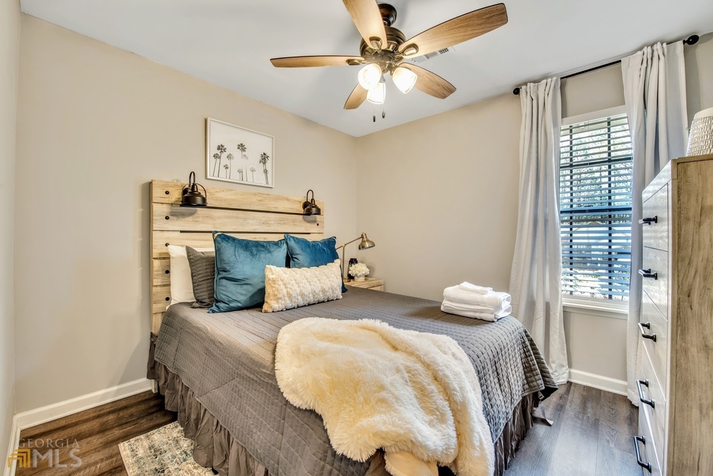 997 Brandon Hill Way - Photo 22
