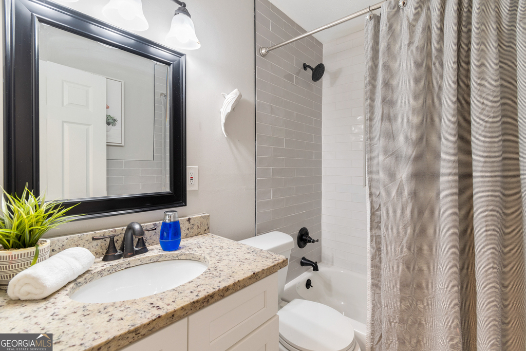 240 Lake Drive - Photo 13