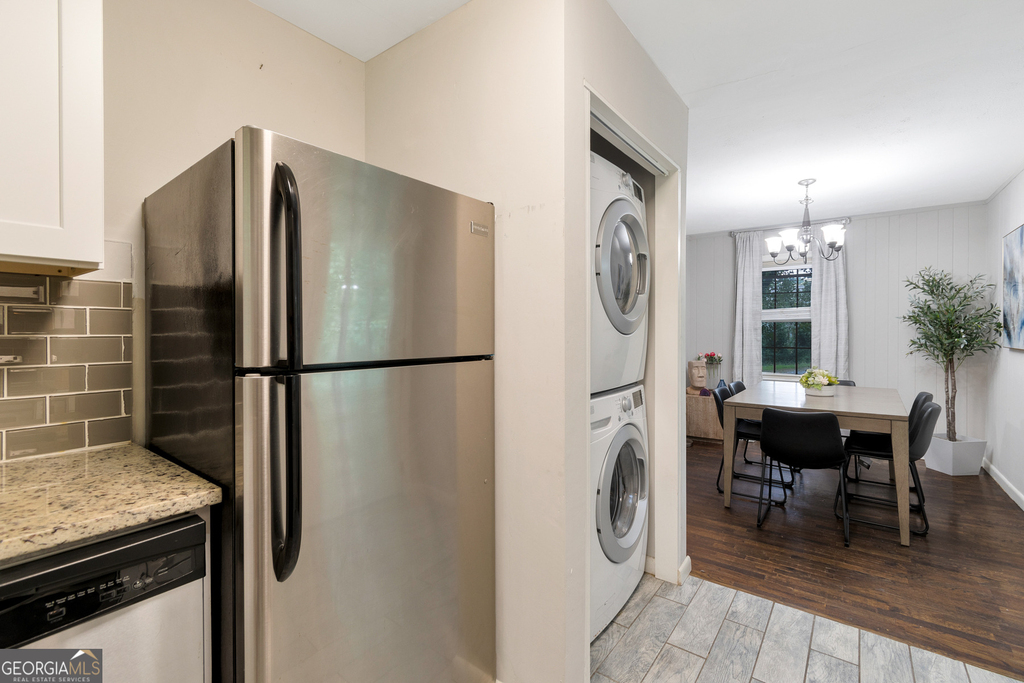 240 Lake Drive - Photo 8