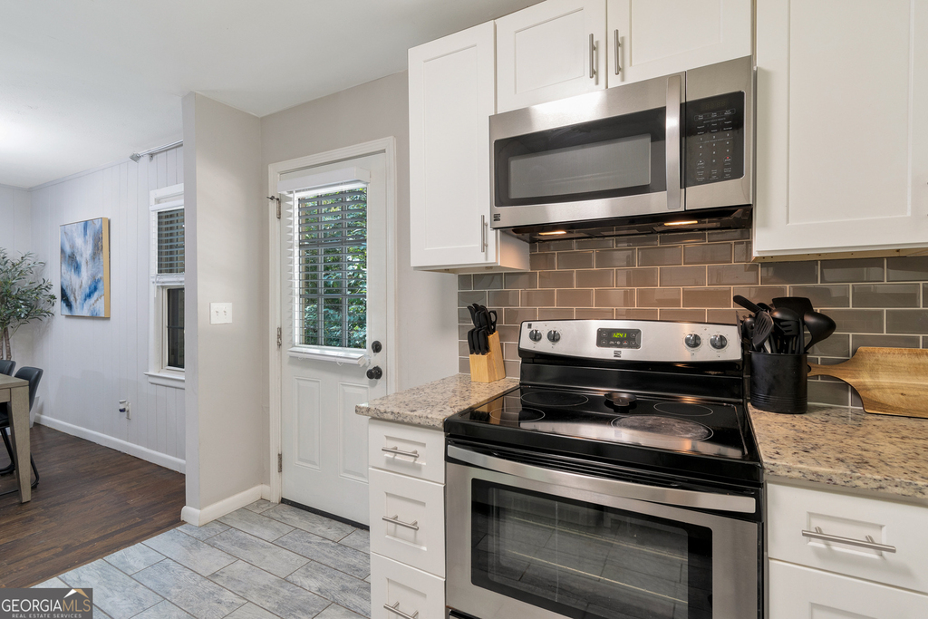 240 Lake Drive - Photo 7