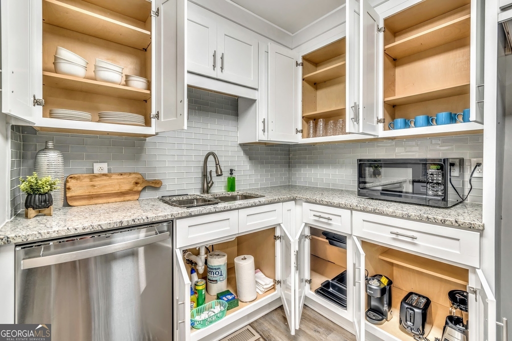 4589 Ryan Road - Photo 8