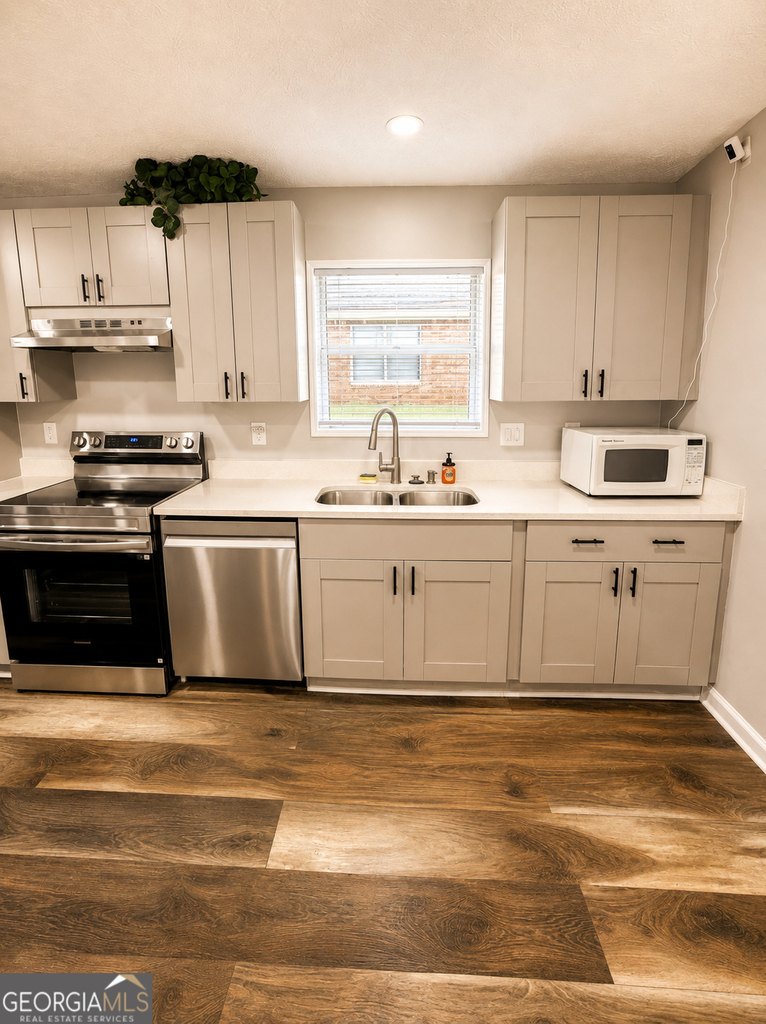 1116 Summer Brook Road - Photo 9