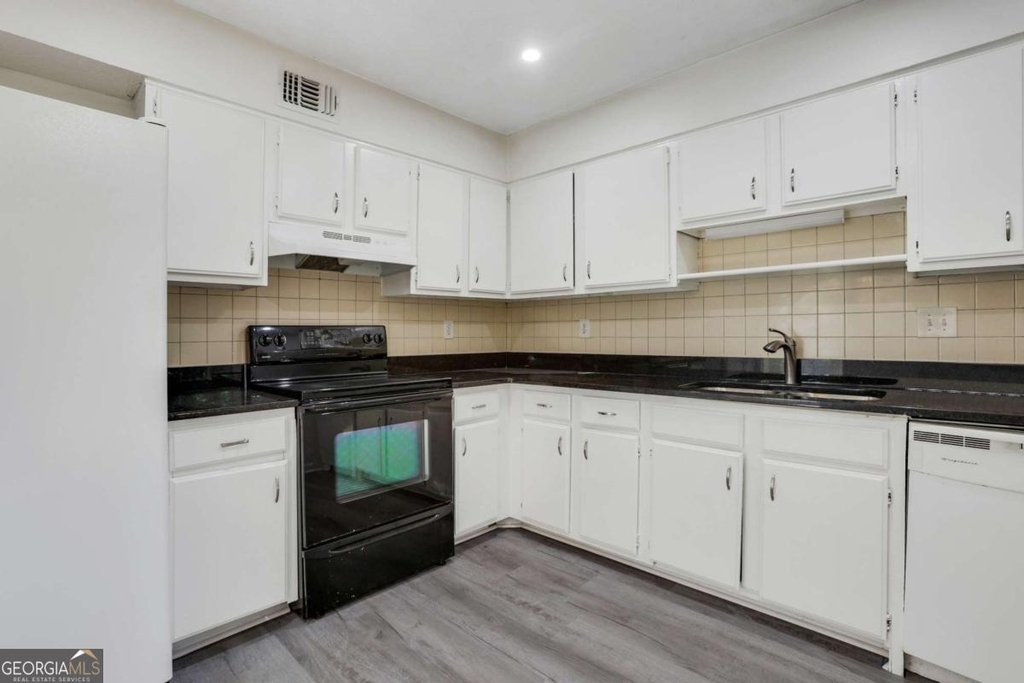 6308 E Windsor Lane - Photo 8