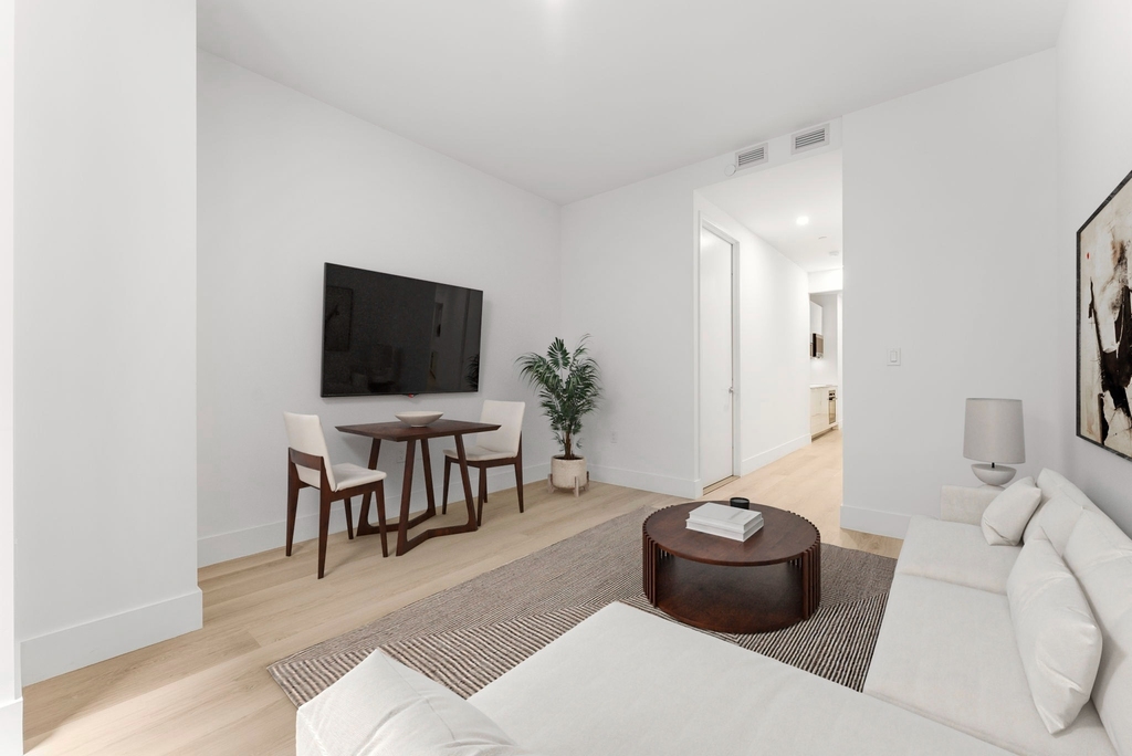 55 Broad Street - Photo 1