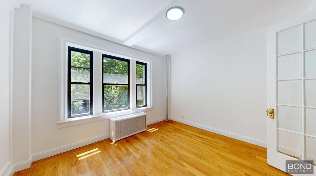 325 West 77th Street - Photo 0
