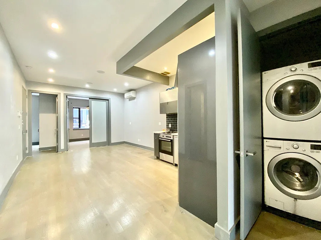 1820 Palmetto Street - Photo 0