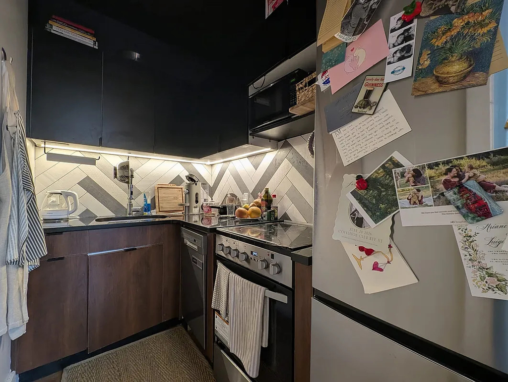 1354 Jefferson Avenue - Photo 1