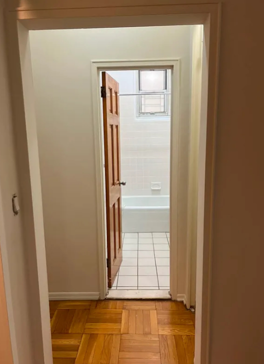 401 East 81st Street - Photo 5