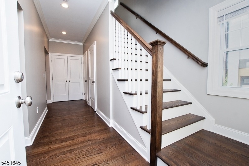 156 Broad St - Photo 16