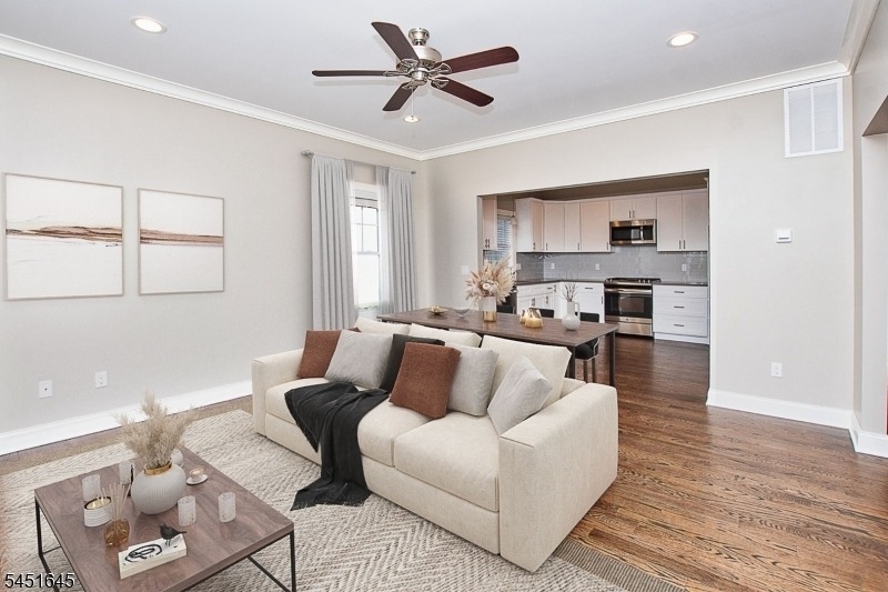 156 Broad St - Photo 1
