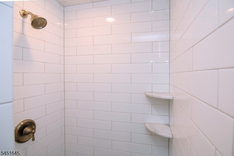 156 Broad St - Photo 11