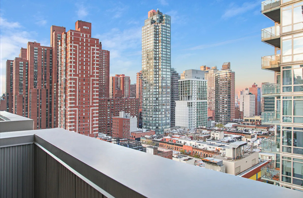 354 East 91st Street - Photo 3