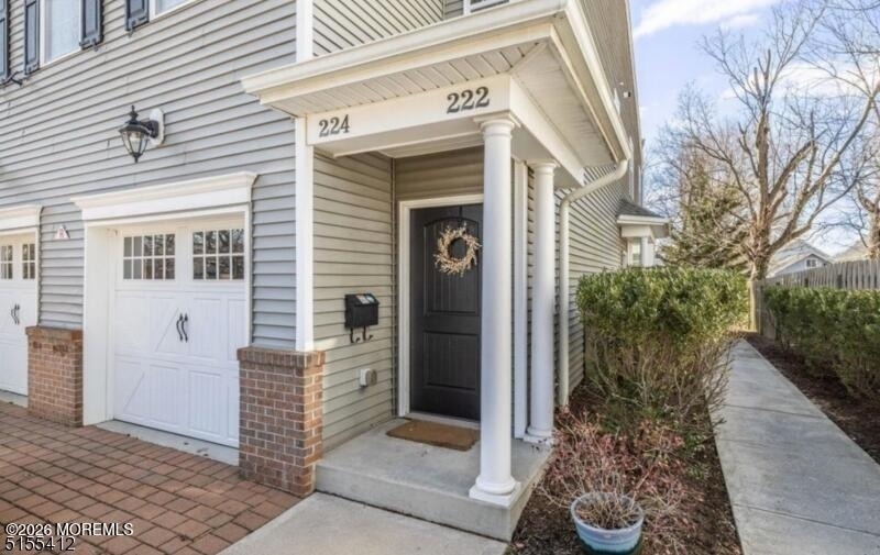 222 S Bridge Avenue - Photo 0