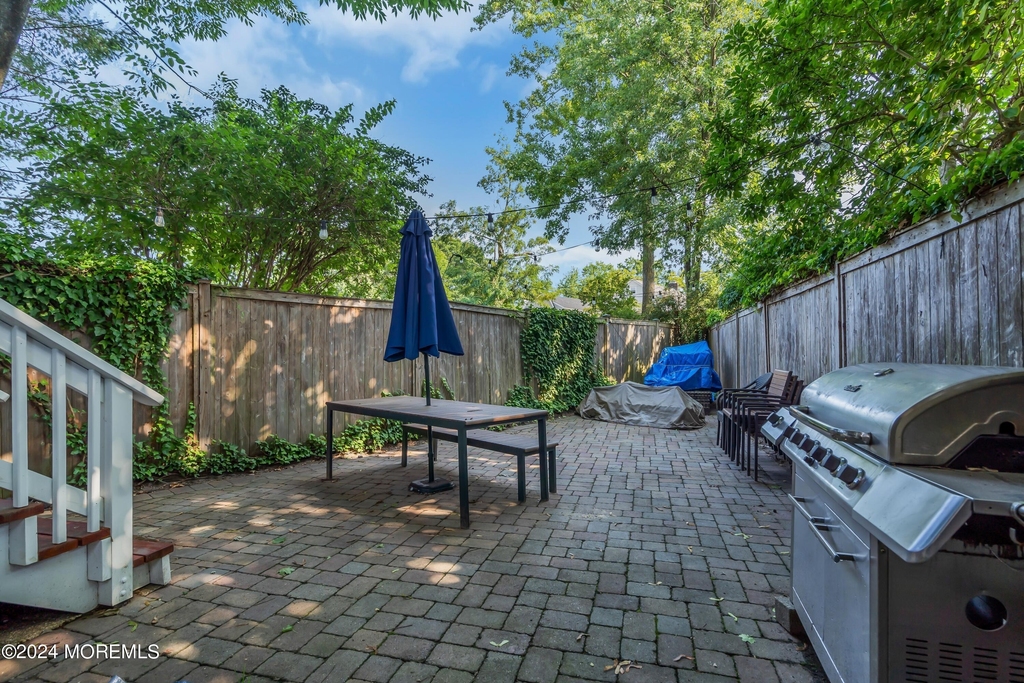 1318 Locust Drive - Photo 31