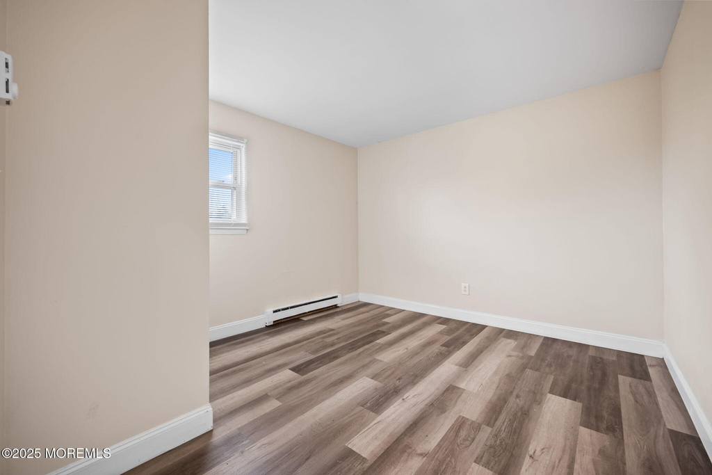 175 Buckelew Avenue - Photo 23