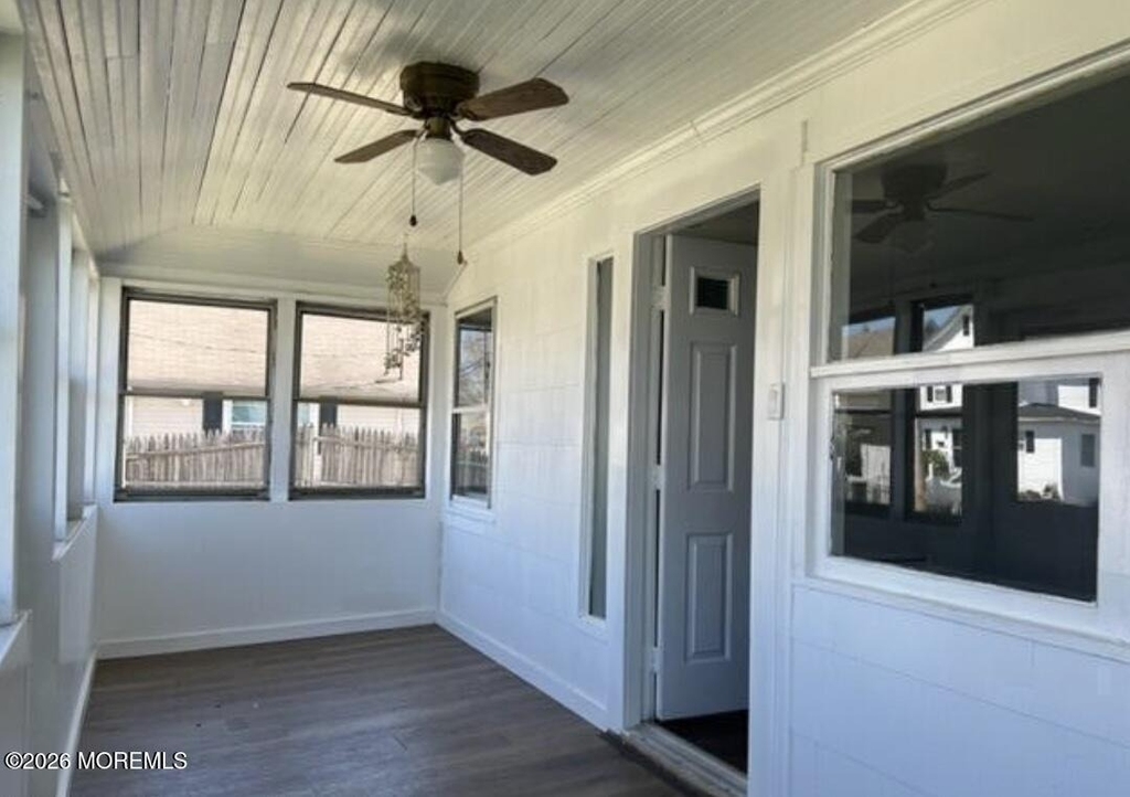78 Manning Place - Photo 3