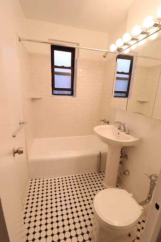 98-30 67th Avenue - Photo 6