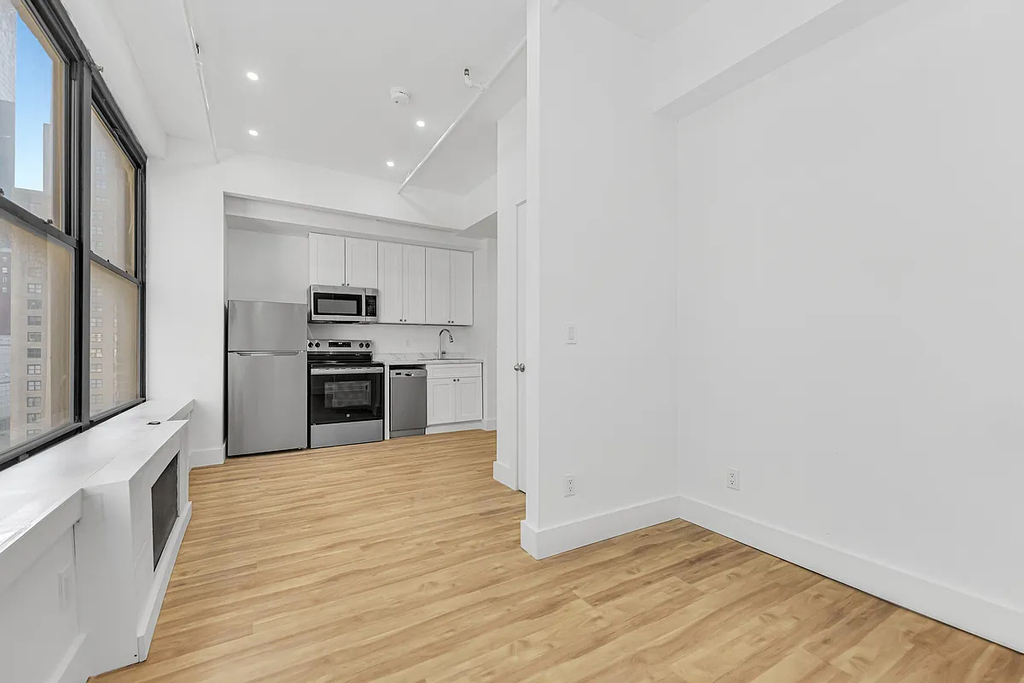 248 West 35th Street - Photo 0