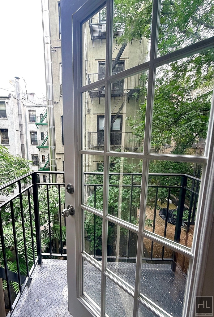 Mott St - Photo 3