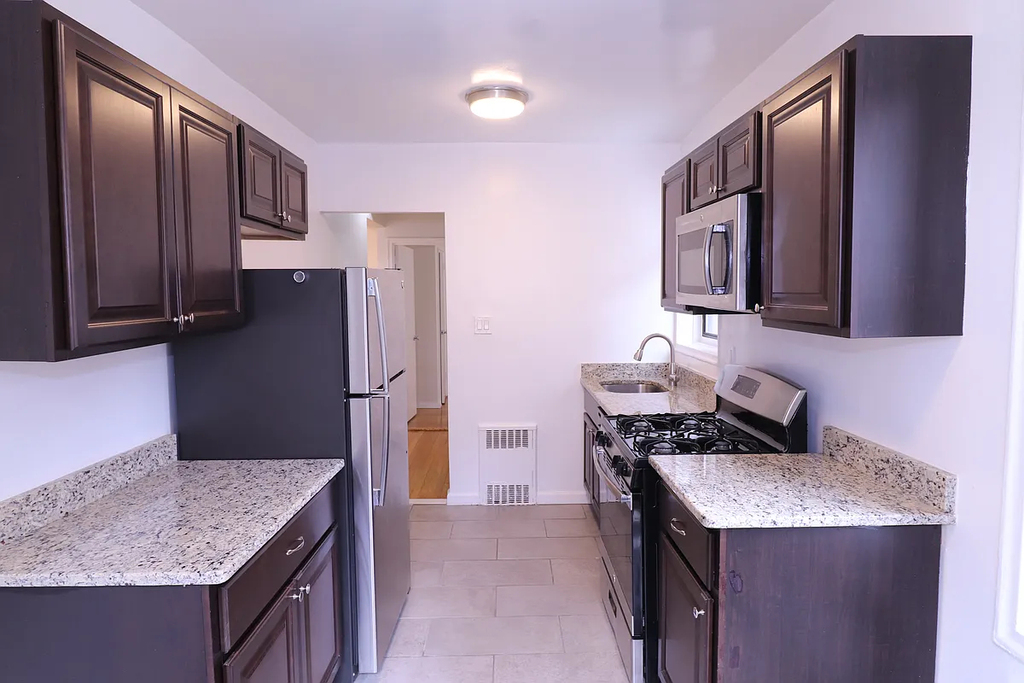 98-30 67th Avenue - Photo 7