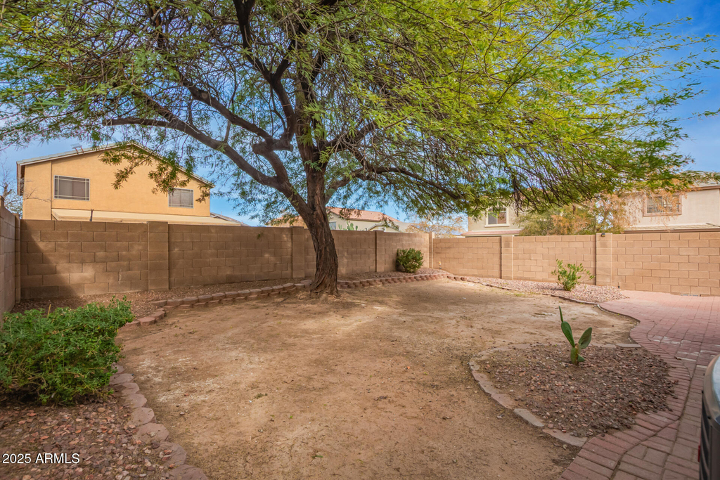 42346 W Sunland Drive - Photo 28