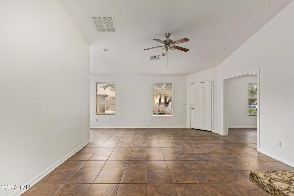 42346 W Sunland Drive - Photo 8
