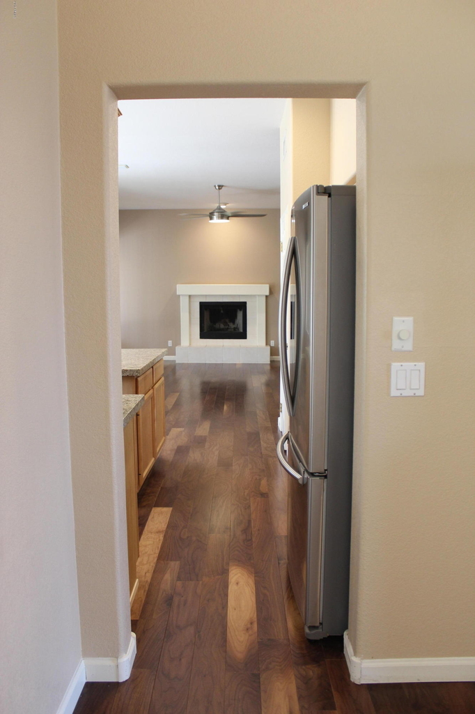 5435 W Buffalo Street - Photo 4