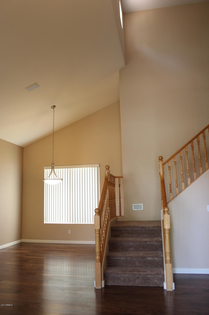 5435 W Buffalo Street - Photo 2