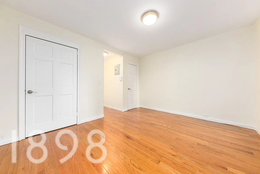 34-33 90th Street - Photo 1