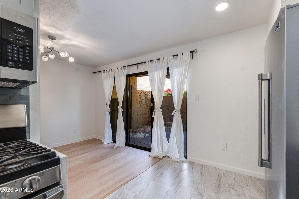 4950 N Miller Road - Photo 10