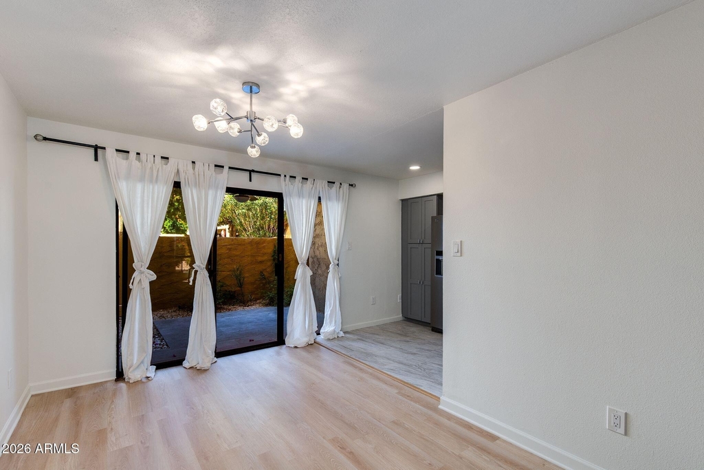 4950 N Miller Road - Photo 7
